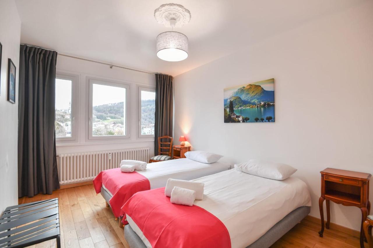 Nice Apartment With Balcony Very Close To The City Center Annecy Buitenkant foto